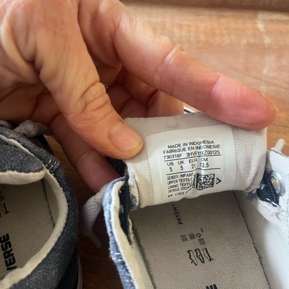Toddlers / baby converse sneakers navy blue & white - Picture 4 of 5